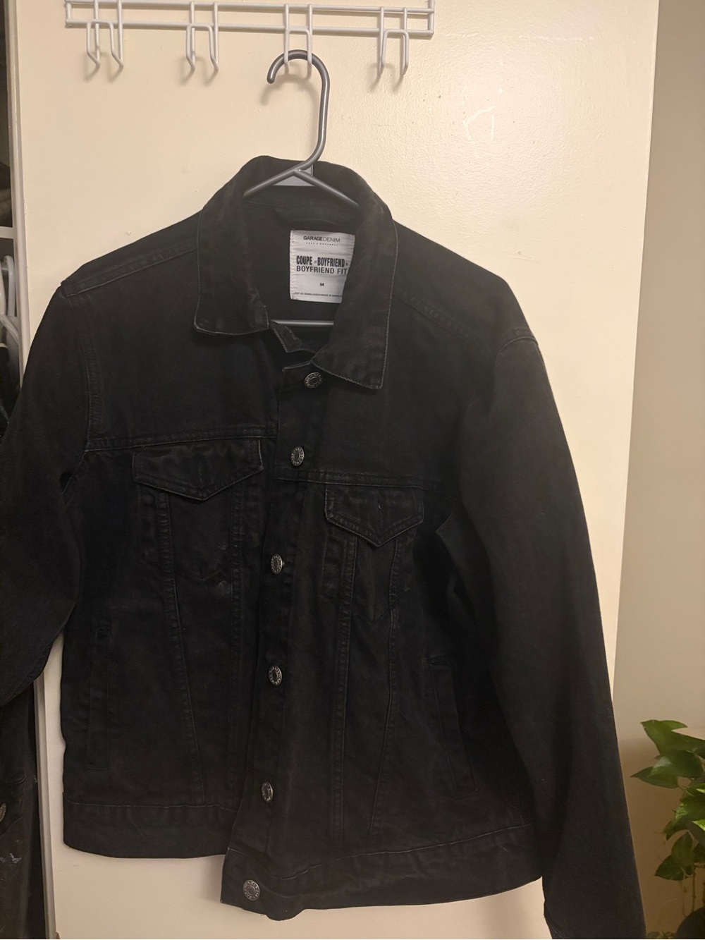 Garage Black Denim Jacket - Boyfriend Fit - Late 2010s